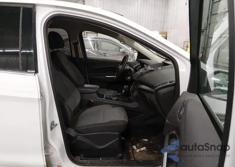 2017 Ford Escape Se z USA, uszkodzony, nr VIN 1FMCU9GD7HUD78167